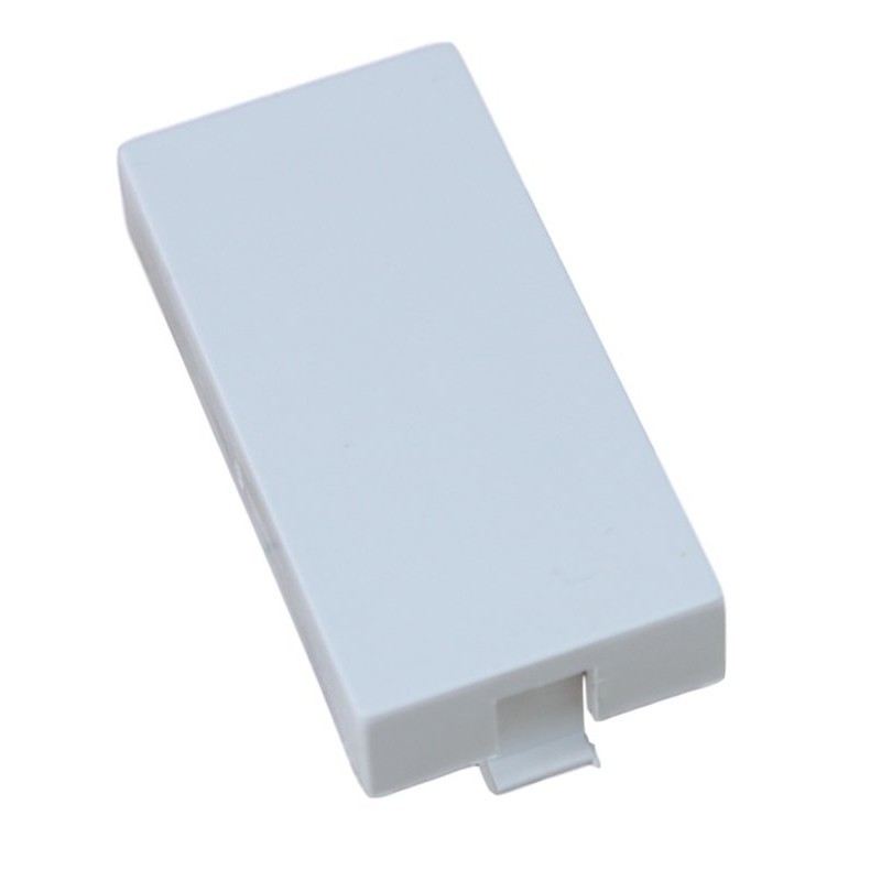 1005016 B  Modulo ciego de 45 x 22,5 (BLANCO /4) RAL 9003