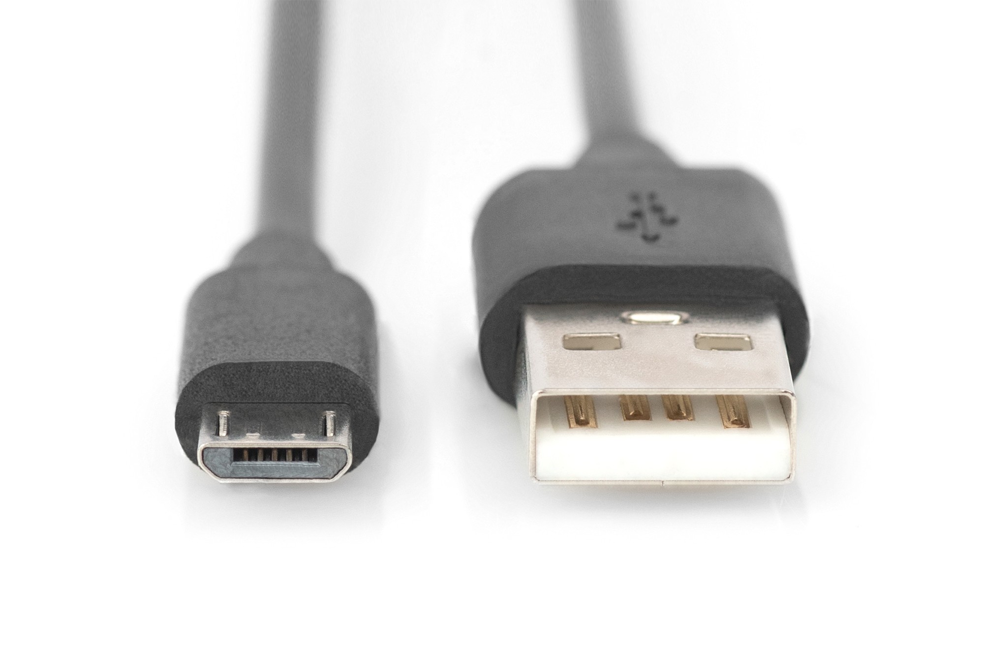 AK-300127-018-S  USB connection cable, type  A - micro B M/M, 1.8m, USB 2.0 compatible, bl