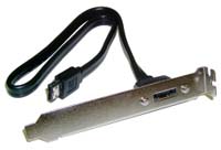 AK-400204-005-R  Cable slot 1 puerto eSATA con cable interno 30 cm