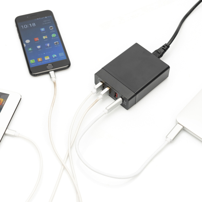 DA-10195  Cargador  72W USB 4 puertos, 1 USB-C, 3 USB-A, PD Negro Sobremesa Digitus